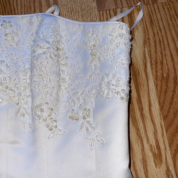 Beautiful intricate beaded Ashley Jordan corset - Picture 5 of 16